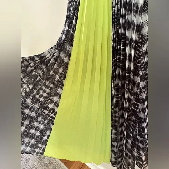 BCBG Constantine maxi dress - blue, green pleated - Picture 6 of 8